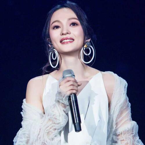 Trương Thiều Hàm Và Bi Kịch Gia Đình: Khi "Công Chúa Cbiz" Bị Chính Người Thân Vu Oan